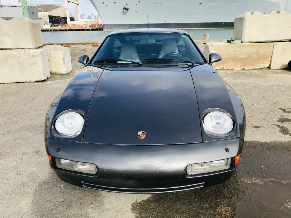 1989 Porsche 928 S4 - Image 9 of 31