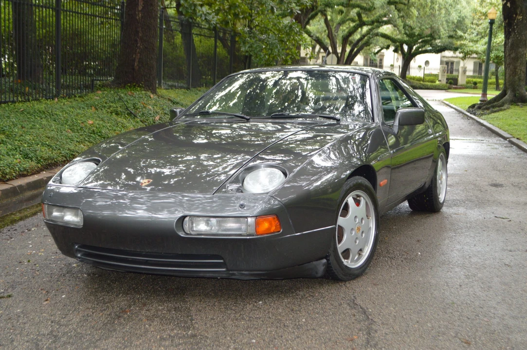 1989 Porsche 928 S4 - Image 4 of 31
