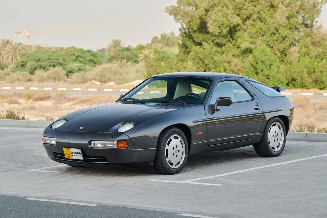 1989 Porsche 928 S4 - Image 17 of 31