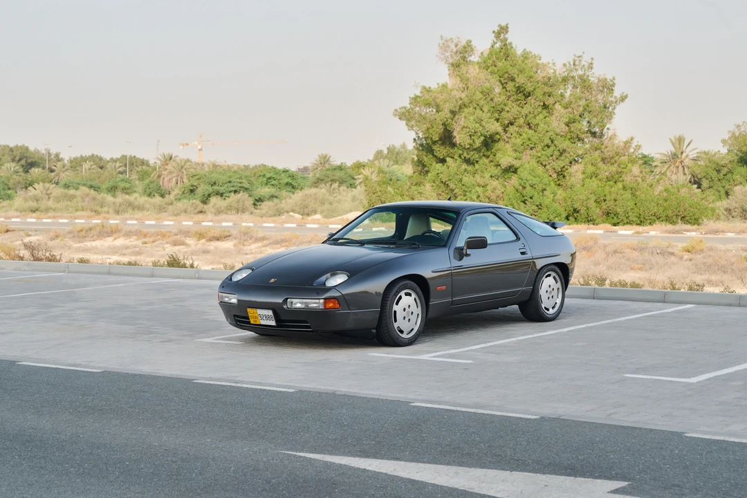 1989 Porsche 928 S4 - Image 28 of 31