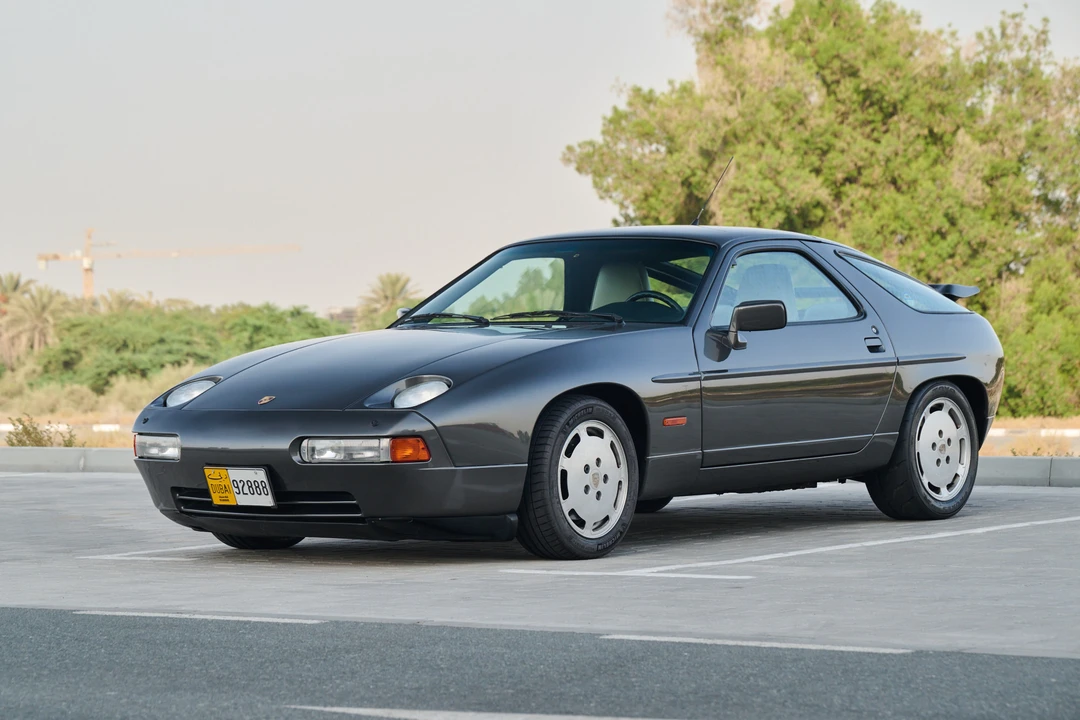 1989 Porsche 928 S4 - Image 9 of 31