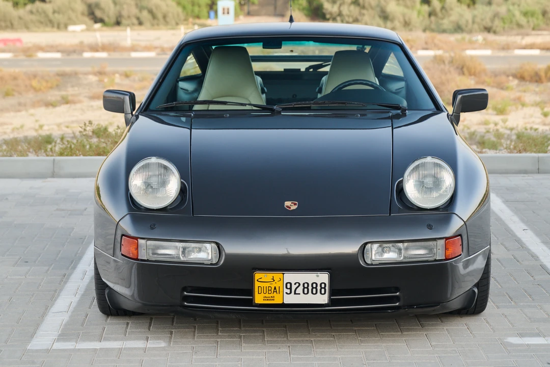 1989 Porsche 928 S4 - Image 10 of 31