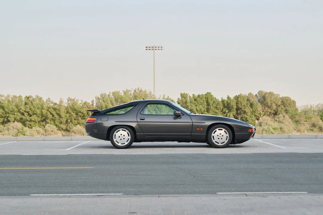 1989 Porsche 928 S4 - Image 20 of 31