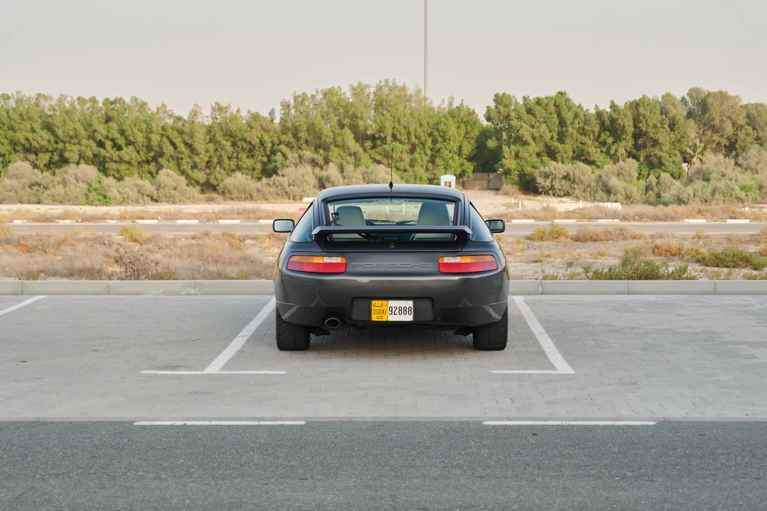1989 Porsche 928 S4 - Image 22 of 31
