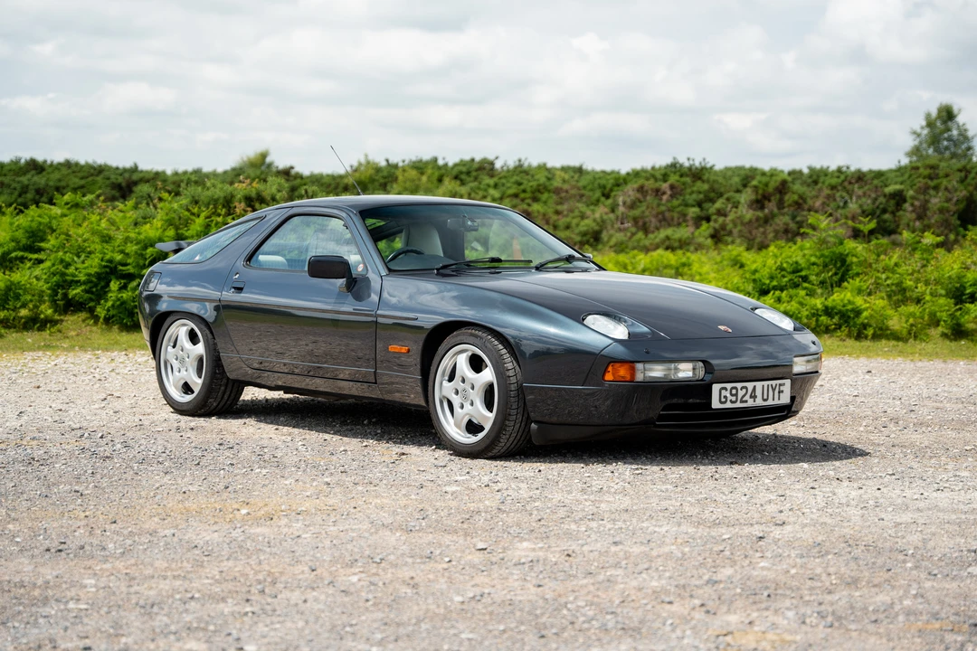 1989 Porsche 928 S4 - Image 9 of 31