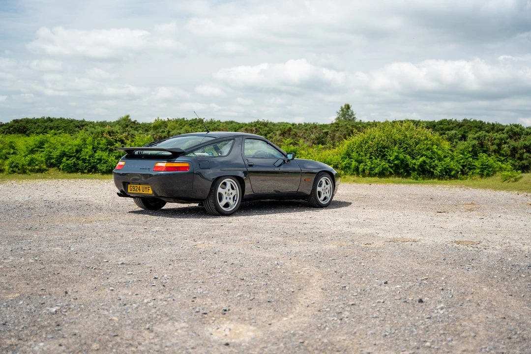 1989 Porsche 928 S4 - Image 18 of 31