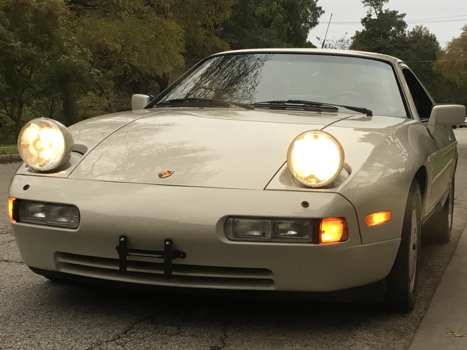 1989 Porsche 928 S4 - Image 26 of 31