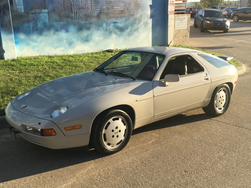 1989 Porsche 928 S4 - Image 19 of 31