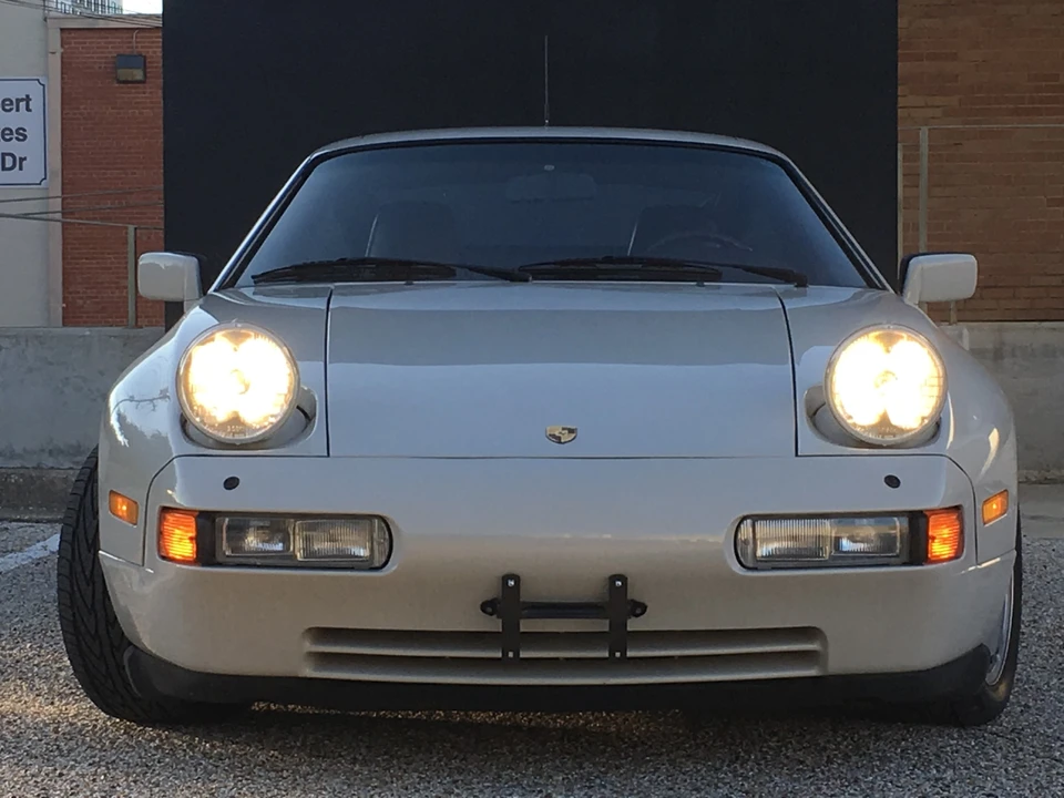 1989 Porsche 928 S4 - Image 24 of 31