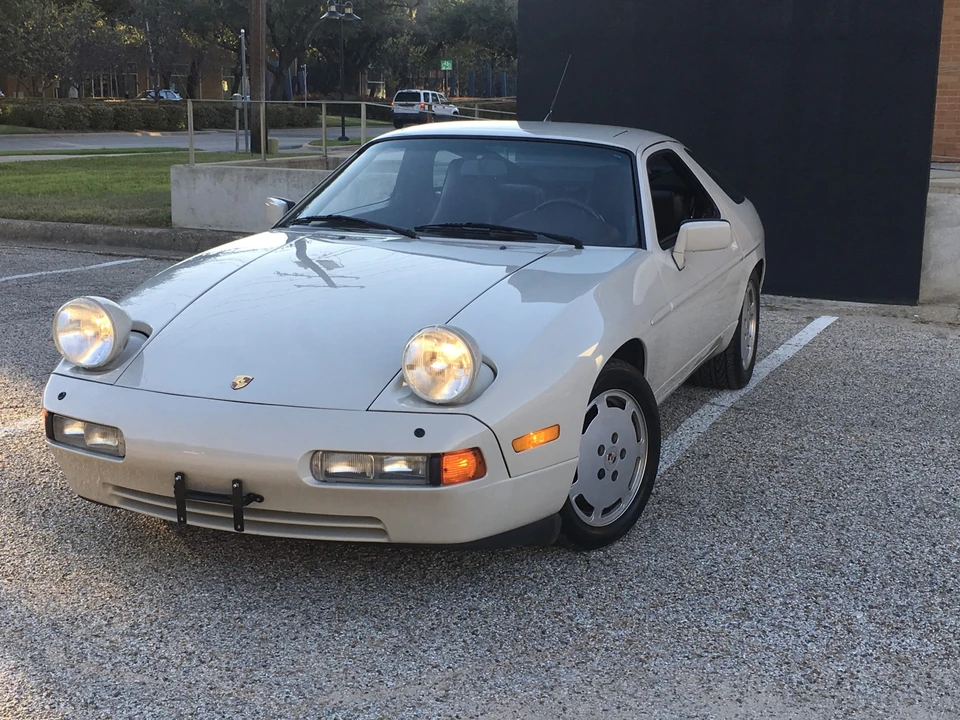 1989 Porsche 928 S4 - Image 23 of 31
