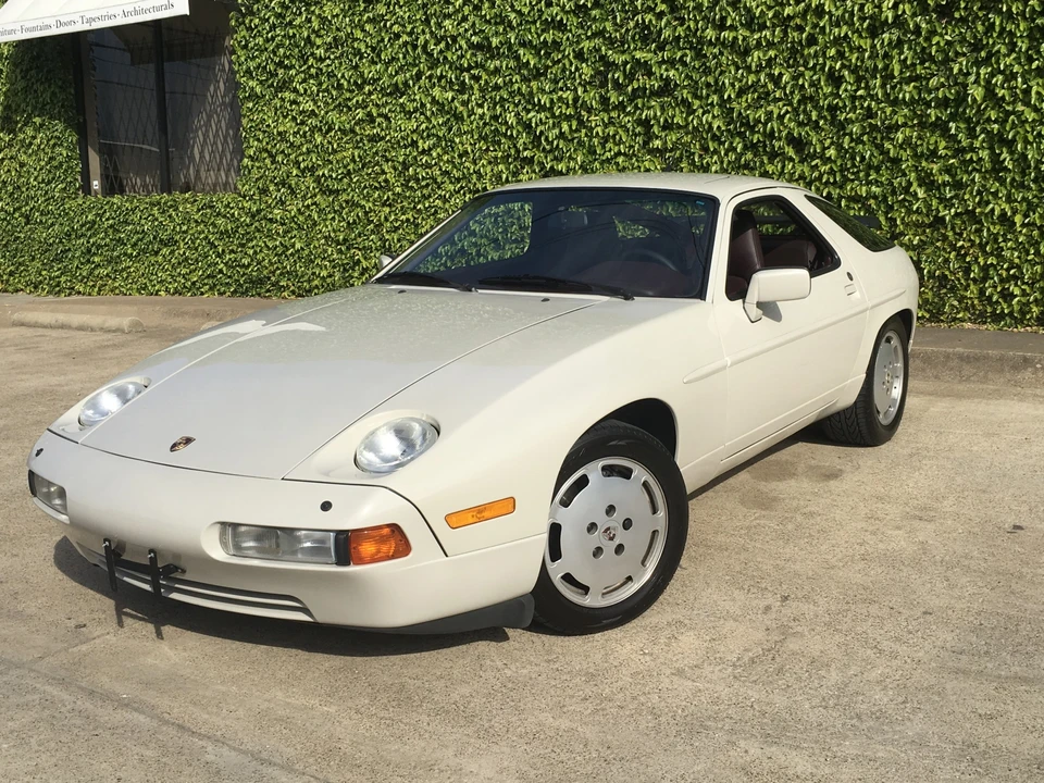 1989 Porsche 928 S4 - Image 4 of 31