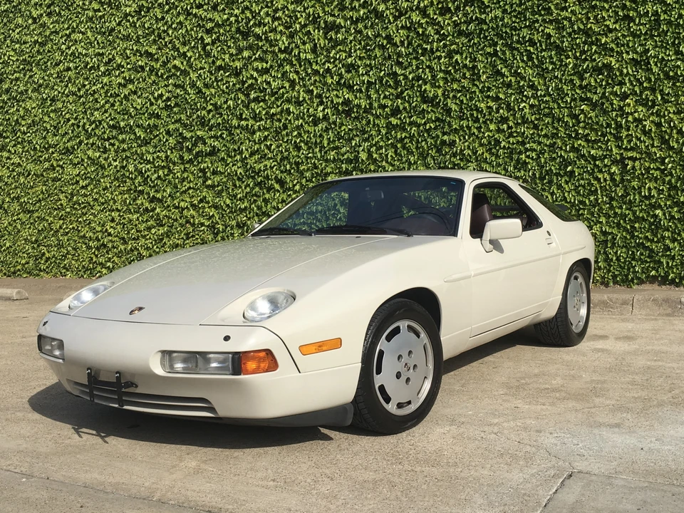 1989 Porsche 928 S4 - Image 5 of 31
