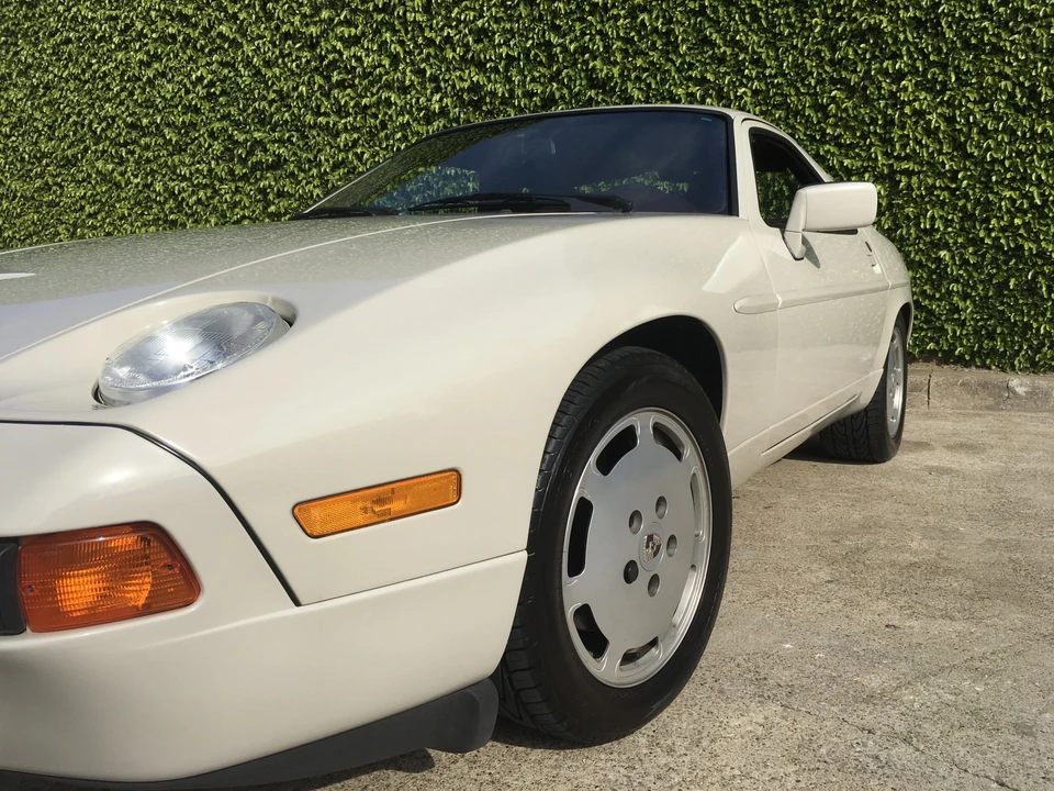 1989 Porsche 928 S4 - Image 29 of 31