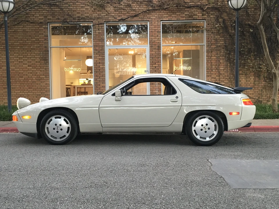 1989 Porsche 928 S4 - Image 21 of 31