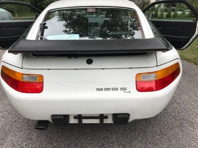 1989 Porsche 928 S4 - Image 5 of 25
