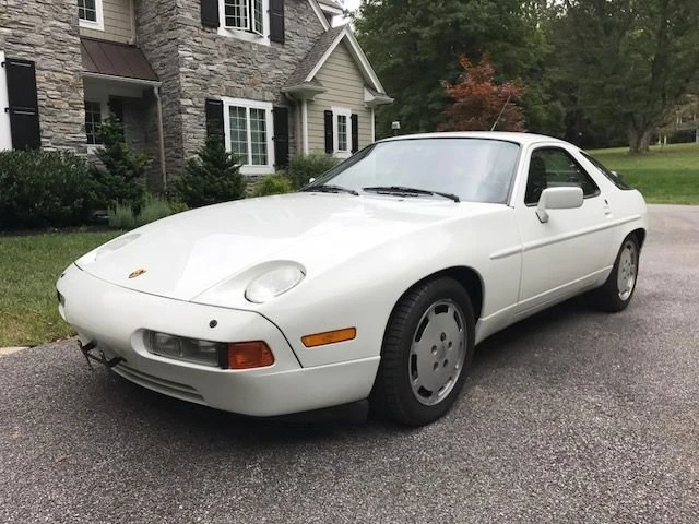 1989 Porsche 928 S4 - Image 2 of 25