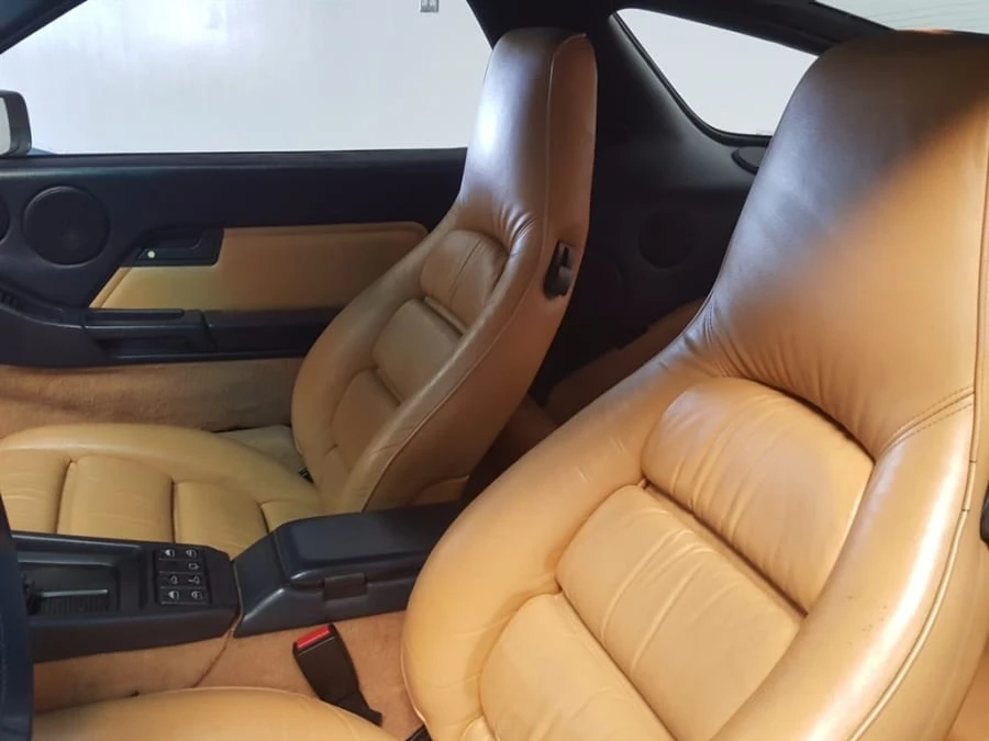 1989 Porsche 928 - Image 5 of 12