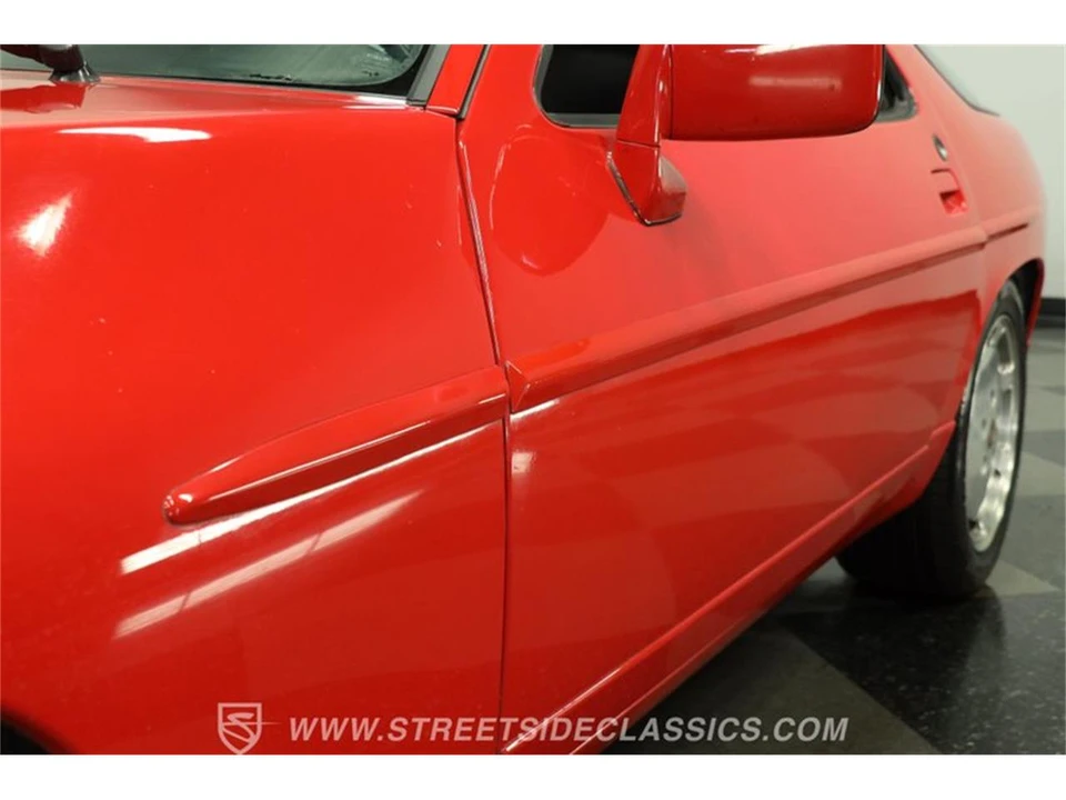 1989 Porsche 928 S4 - Image 22 of 31