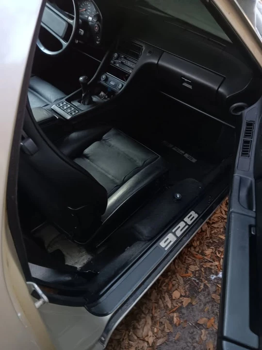 1989 Porsche 928 S4 - Image 4 of 7