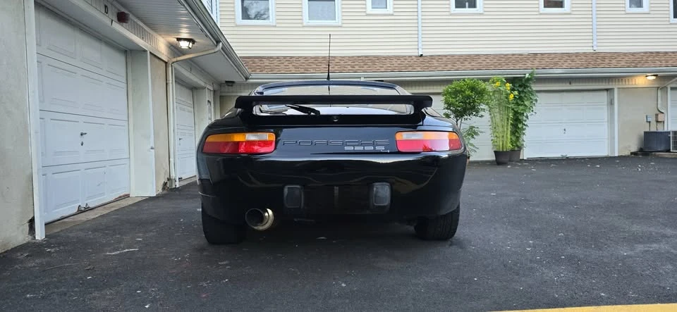 1989 Porsche 928 S4 - Image 5 of 20
