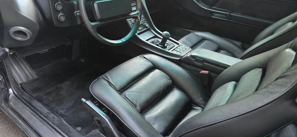 1989 Porsche 928 S4 - Image 16 of 20