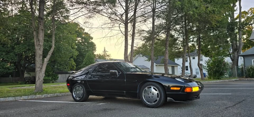 1989 Porsche 928 S4 - Image 9 of 20