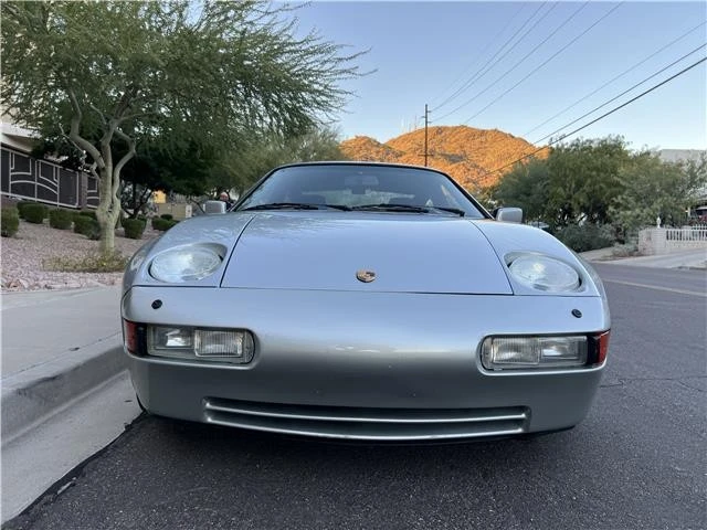 1989 Porsche 928 S4 - Image 15 of 21
