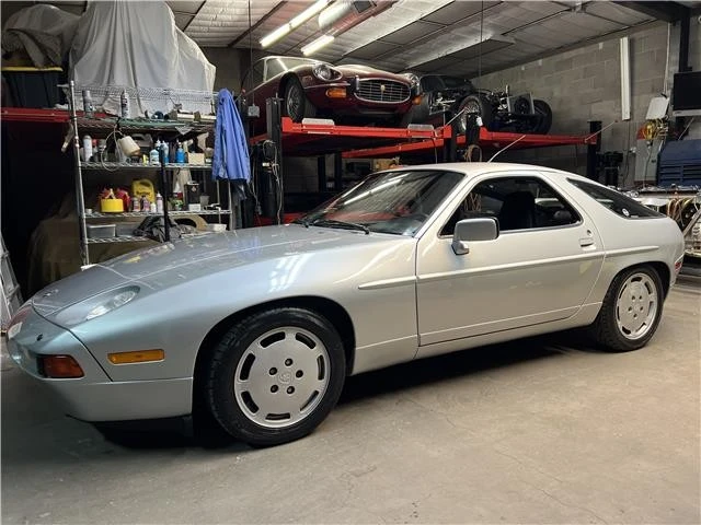 1989 Porsche 928 S4 - Image 10 of 12