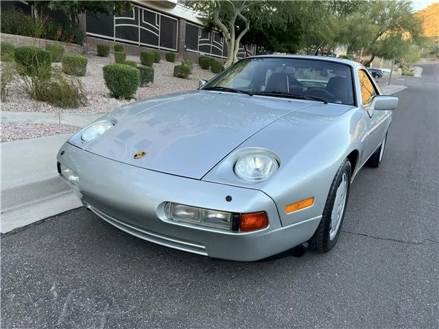 1989 Porsche 928 S4 - Image 13 of 21