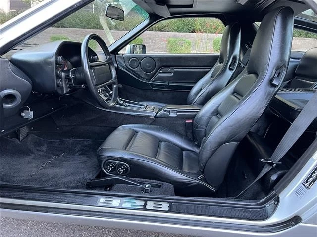 1989 Porsche 928 S4 - Image 6 of 12