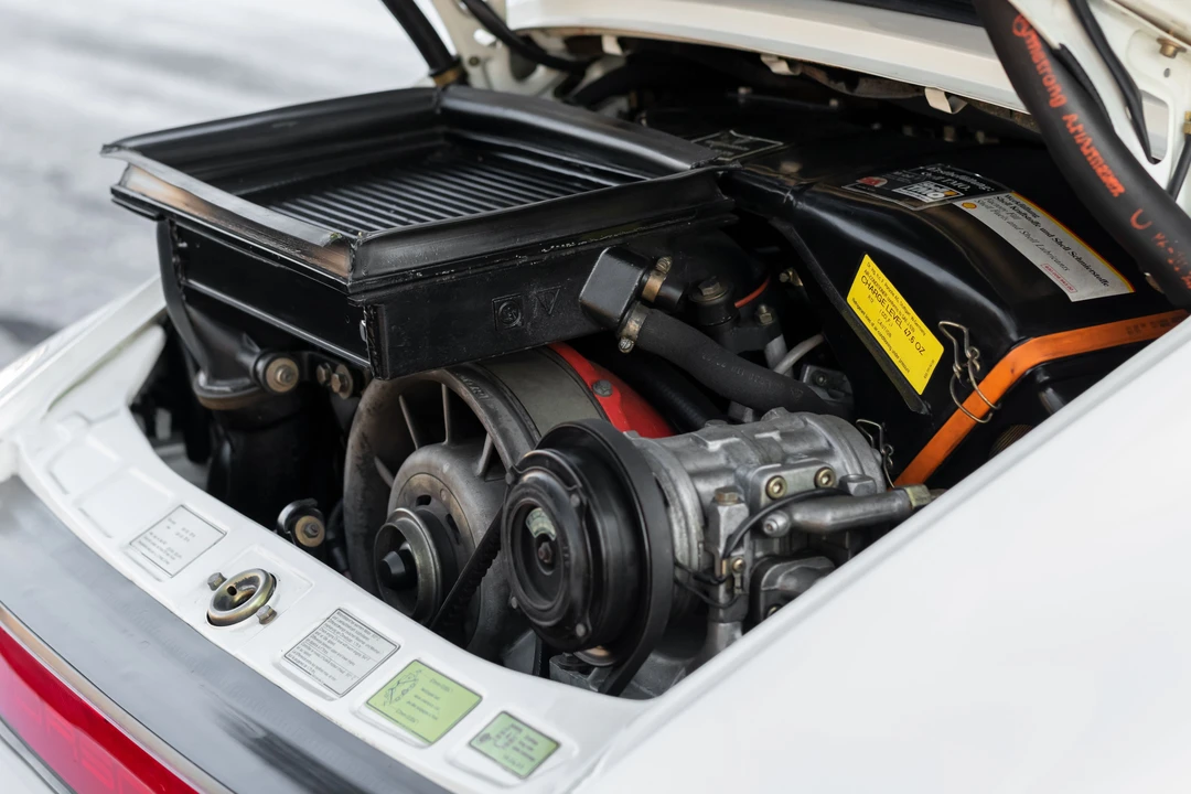 1989 Porsche 930 Turbo - Image 15 of 31