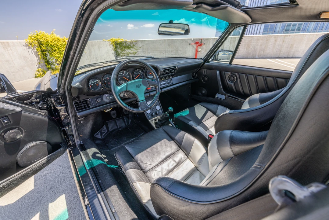 1989 Porsche 930 Turbo - Image 17 of 31