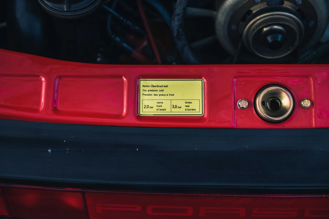 1989 Porsche - Image 28 of 31