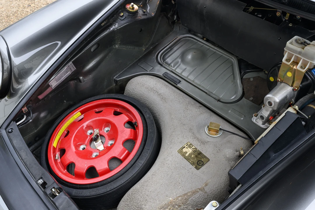 1989 Porsche 930 Turbo - Image 25 of 31