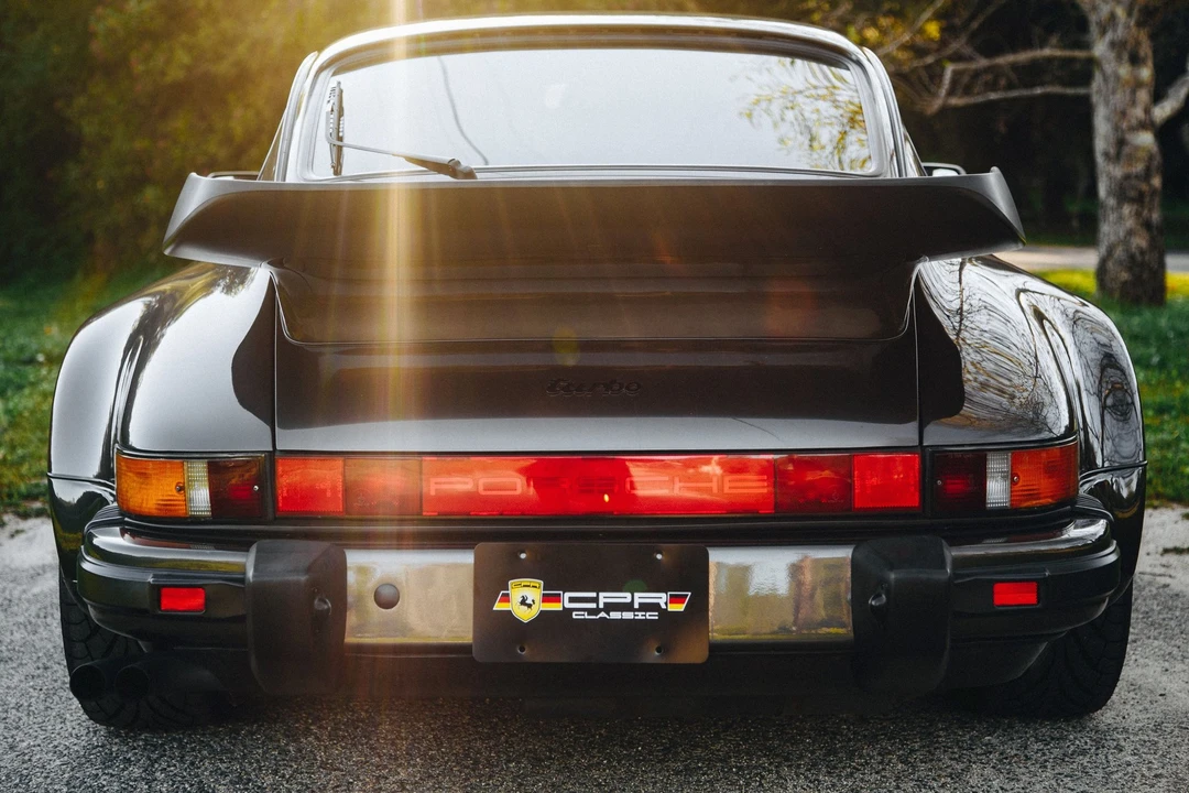 1989 Porsche 930 Turbo - Image 10 of 15