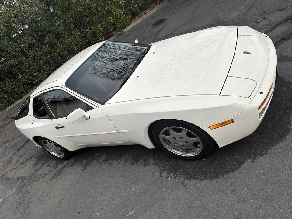 1989 Porsche 944 S2 - Image 4 of 31