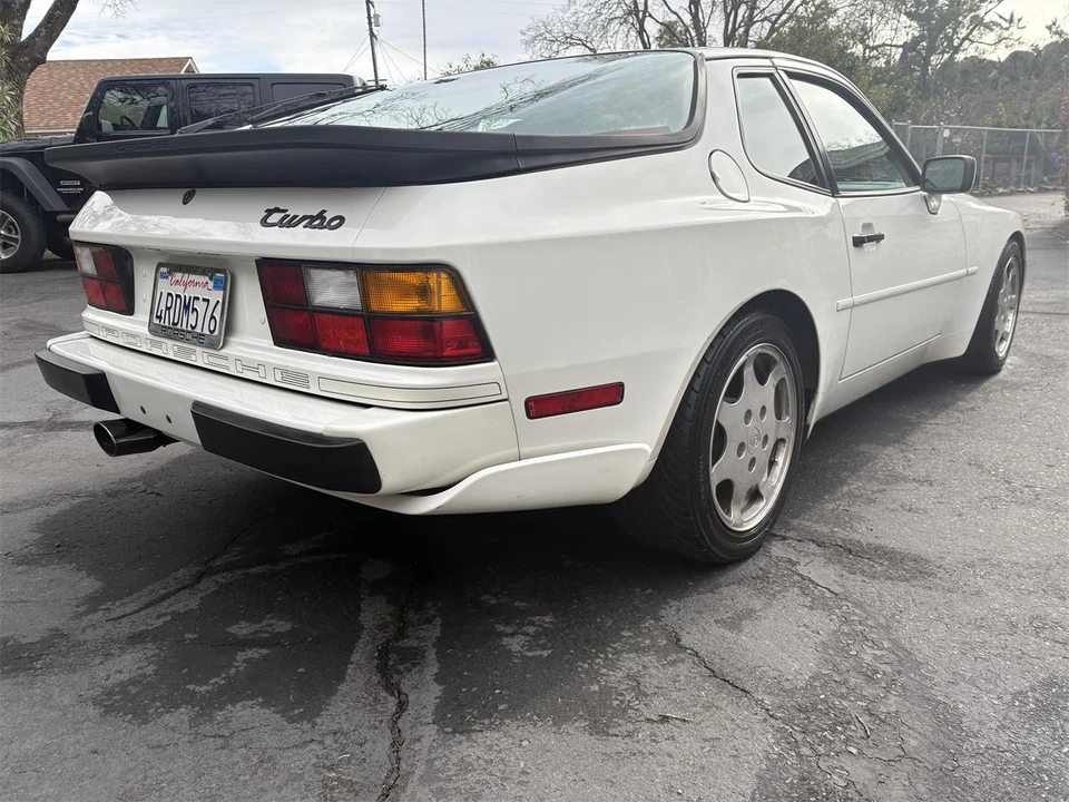 1989 Porsche 944 S2 - Image 6 of 31
