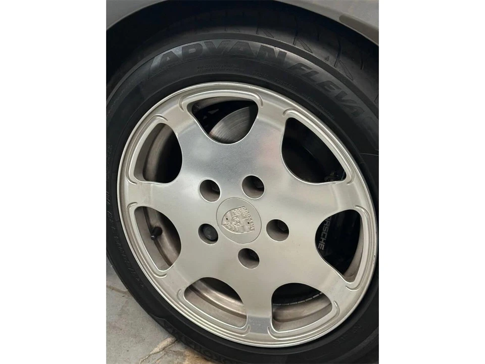 1989 Porsche 944 S2 - Image 9 of 11