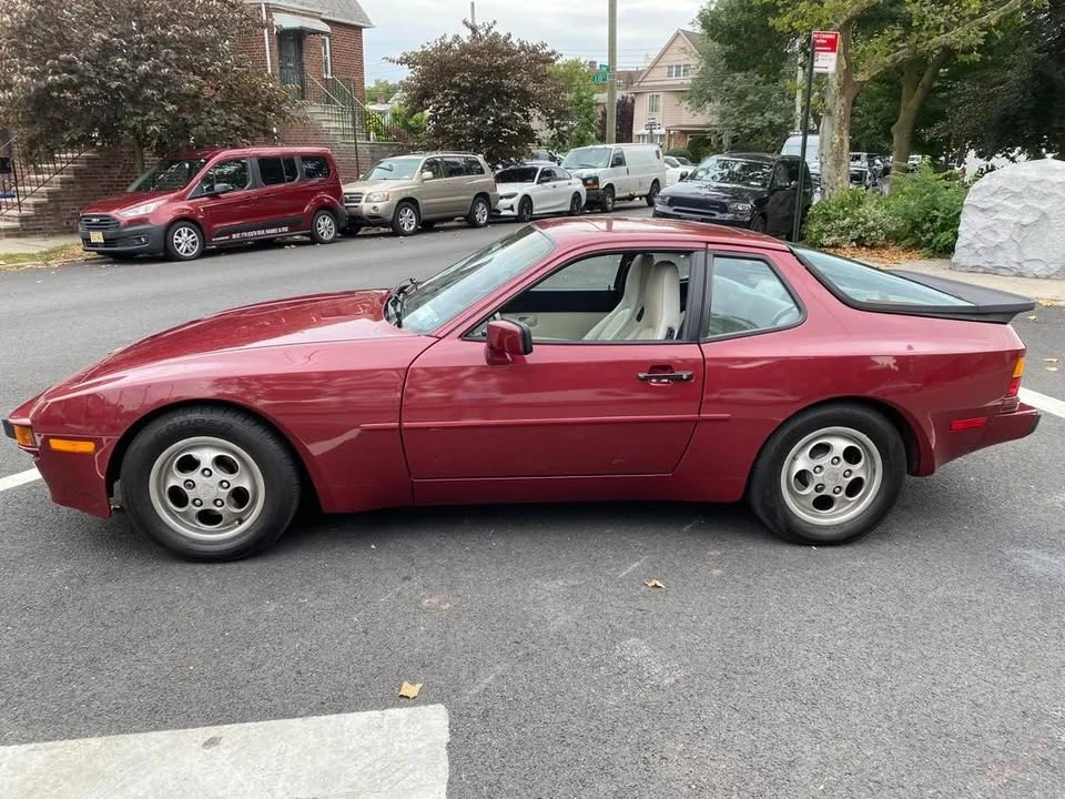 1989 Porsche 944 - Image 15 of 16