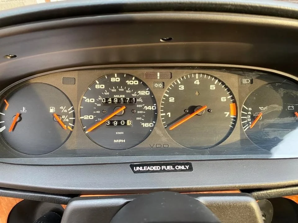 1989 Porsche 944 - Image 2 of 16