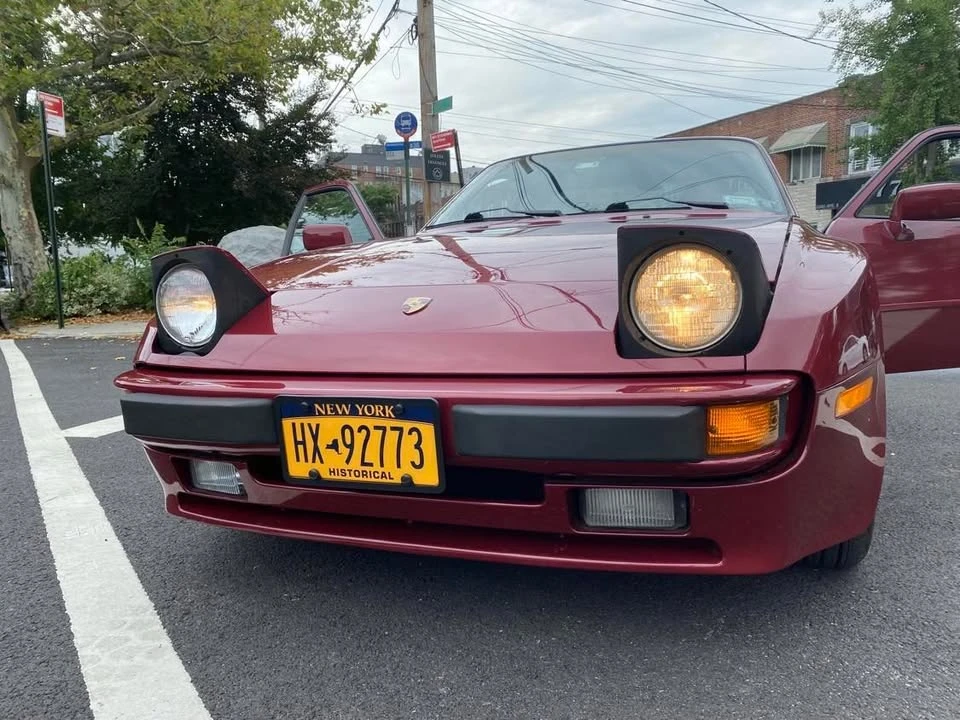 1989 Porsche 944 - Image 3 of 16