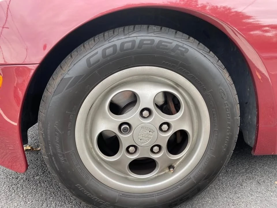 1989 Porsche 944 - Image 10 of 16