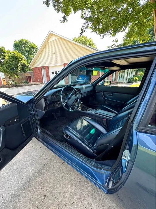 1989 Porsche 944 - Image 17 of 21