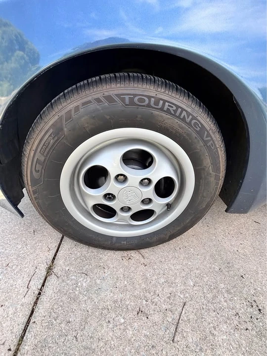 1989 Porsche 944 - Image 10 of 21