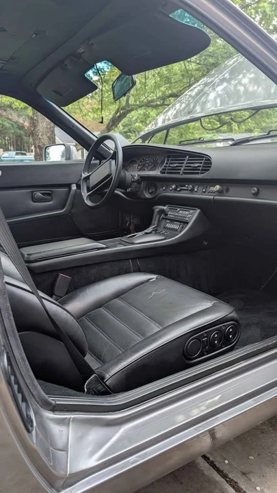 1989 Porsche 944 - Image 5 of 9