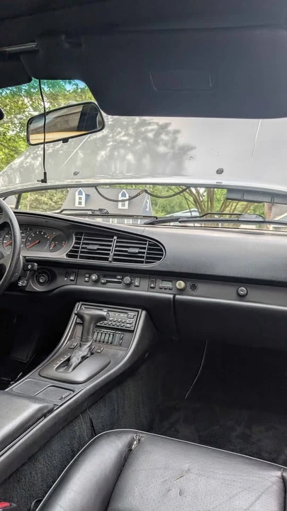 1989 Porsche 944 - Image 6 of 9
