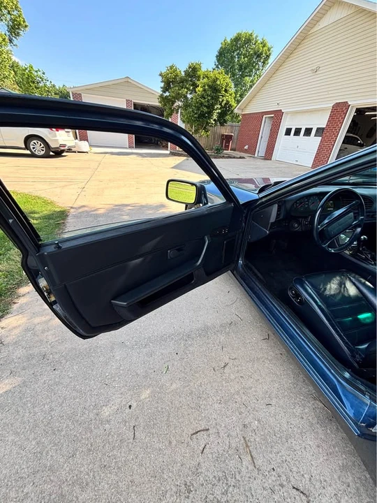 1989 Porsche 944 - Image 14 of 21
