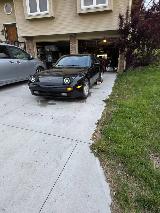 1989 Porsche 944 S2 - Image 2 of 15
