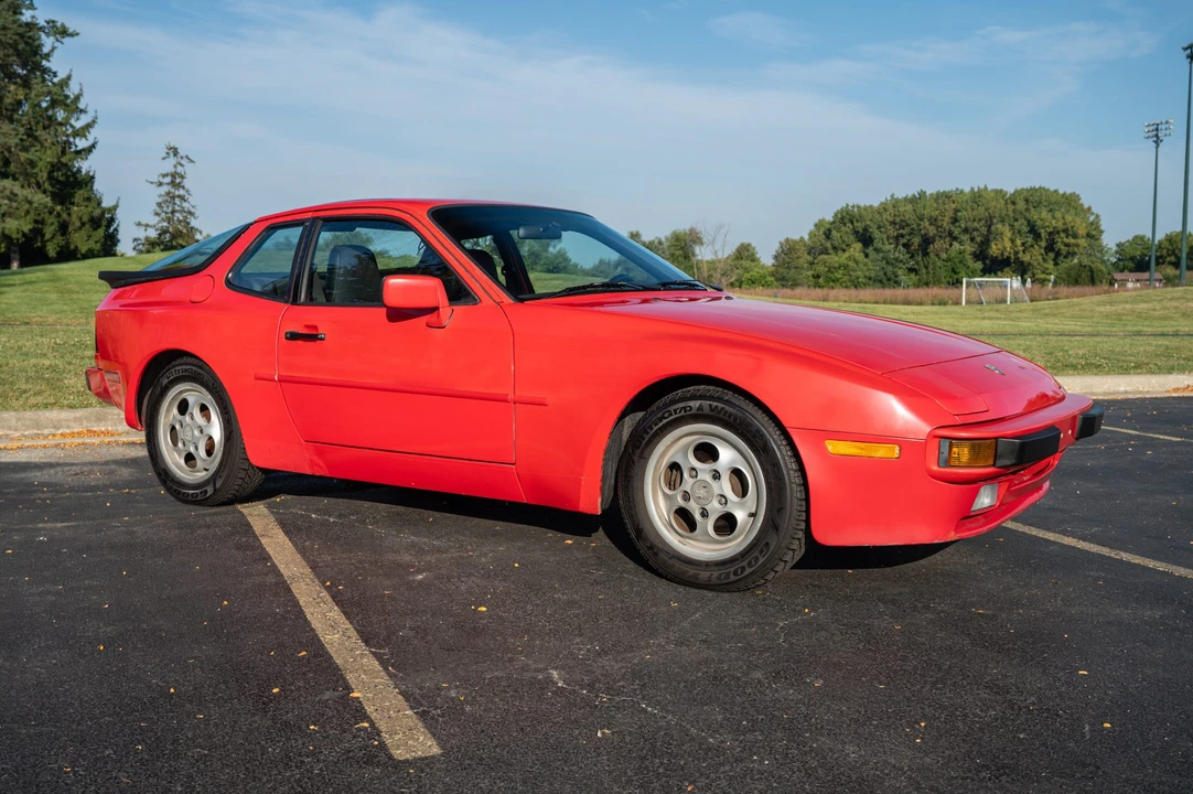 1989 Porsche 944 - Image 3 of 31