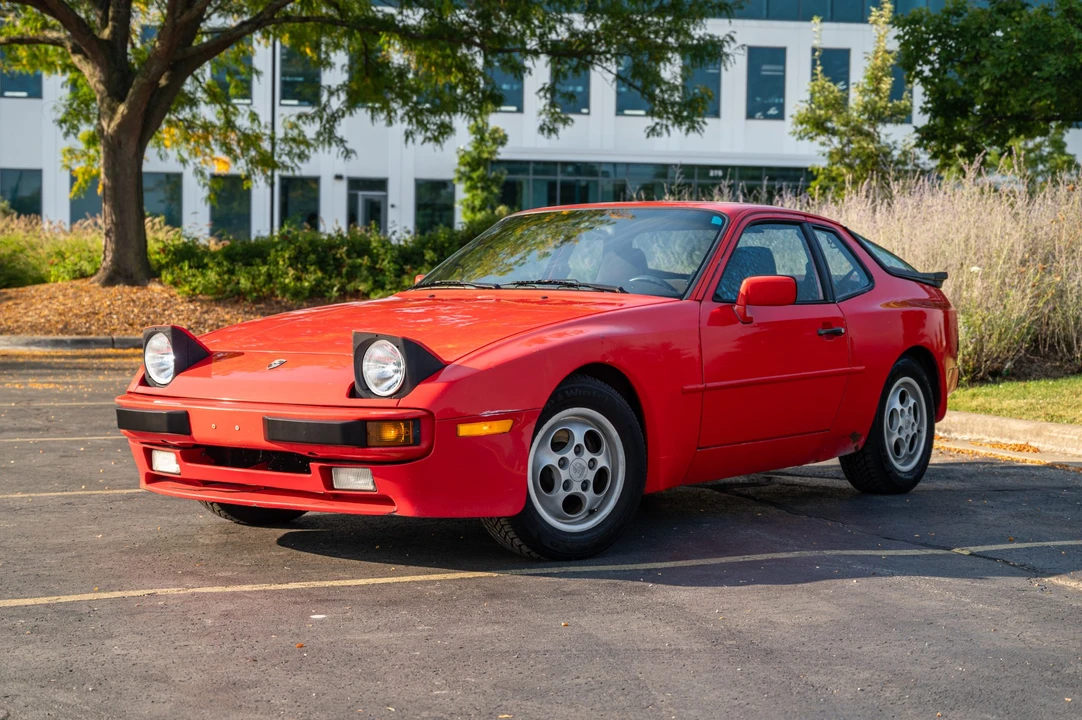 1989 Porsche 944 - Image 12 of 31